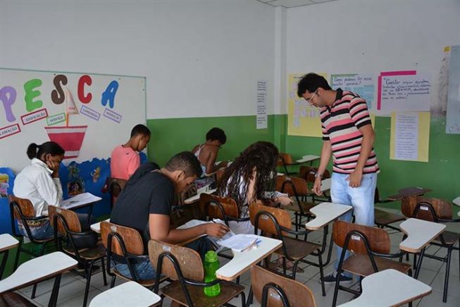 As aulas são gratuitas, com 240 vagas para cada ano