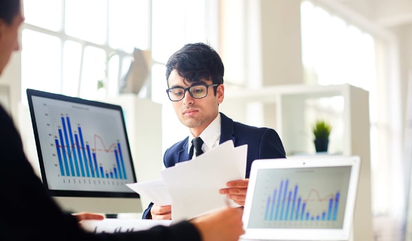 Relações Internacionais é um curso da área de Ciências Sociais Aplicadas